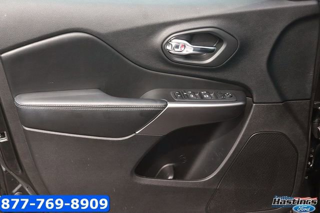 Used 2020 Jeep Cherokee Latitude image 9