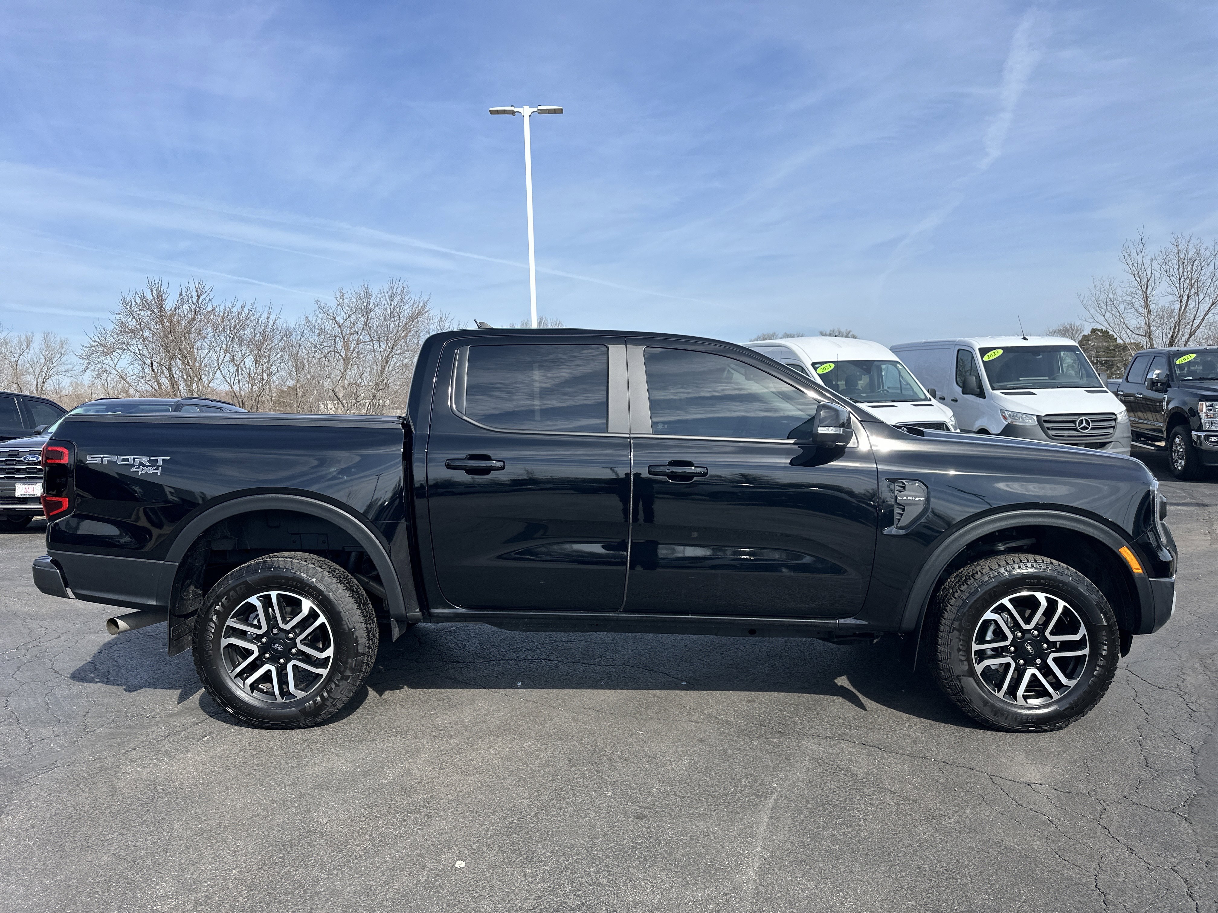 Certified 2025 Ford Ranger Lariat w/ Trailer Tow Package image 2