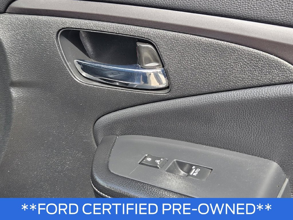 Used 2017 Honda Ridgeline RTL-T image 12