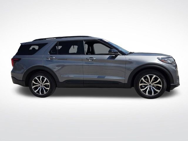 Certified 2025 Ford Explorer ST-Line w/ Premium Package RWD image 10