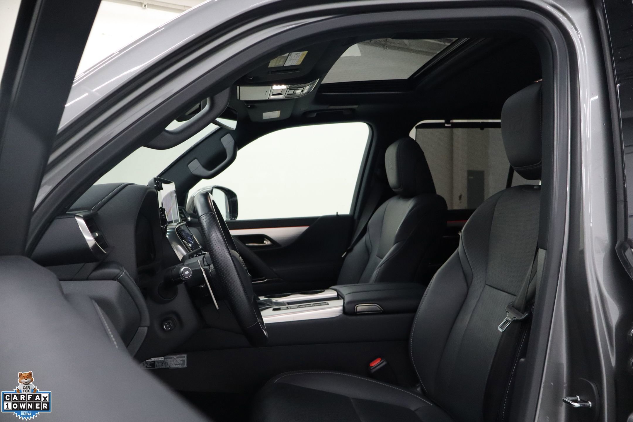 Used 2024 Lexus LX 600 F Sport AWD/4WD image 13