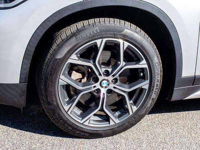 Used 2021 BMW X1 xDrive28i w/ Convenience Package image 5