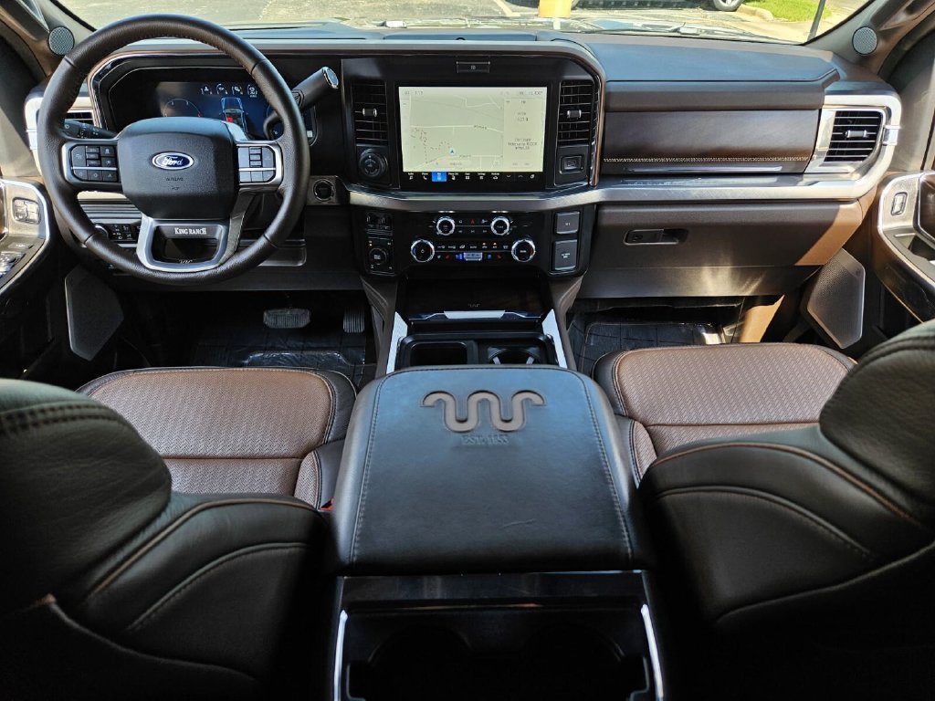 Certified 2025 Ford F350 King Ranch AWD/4WD image 24