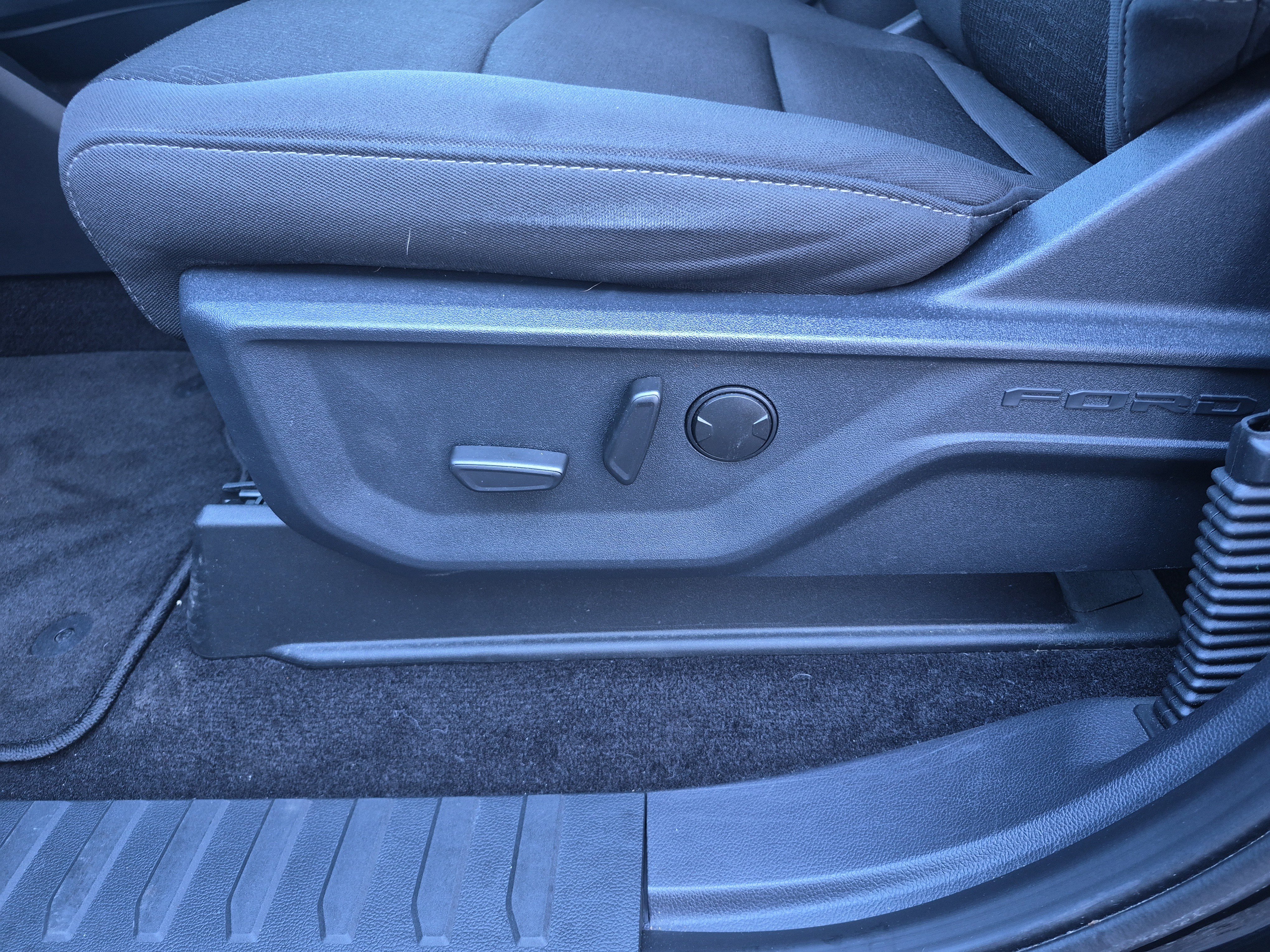 Certified 2023 Ford F150 XLT w/ Equipment Group 302A High image 15