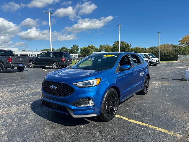 Certified 2024 Ford Edge ST-Line AWD/4WD image 4