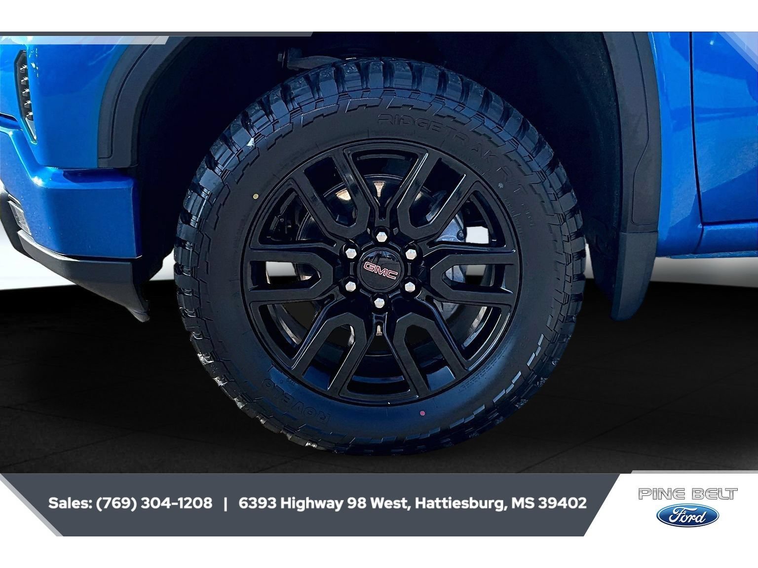 Used 2024 GMC Sierra 1500 Elevation AWD/4WD image 7