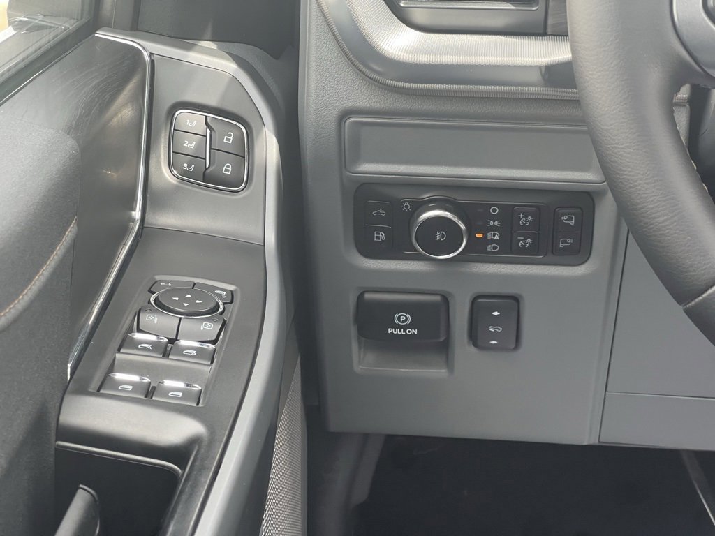 Certified 2025 Ford F150 Lariat w/ Equipment Group 501A Mid image 20