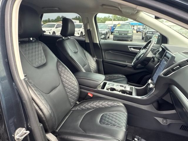 Certified 2023 Ford Edge Titanium w/ Equipment Group 301A AWD/4WD image 36