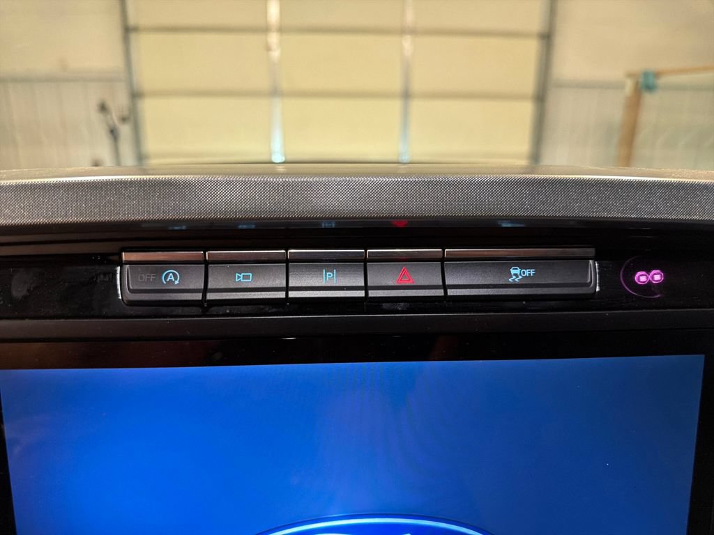 Certified 2021 Ford F150 Limited AWD/4WD image 23