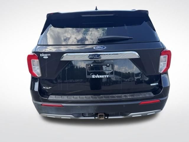 Certified 2020 Ford Explorer XLT w/ Equipment Group 202A AWD/4WD image 6