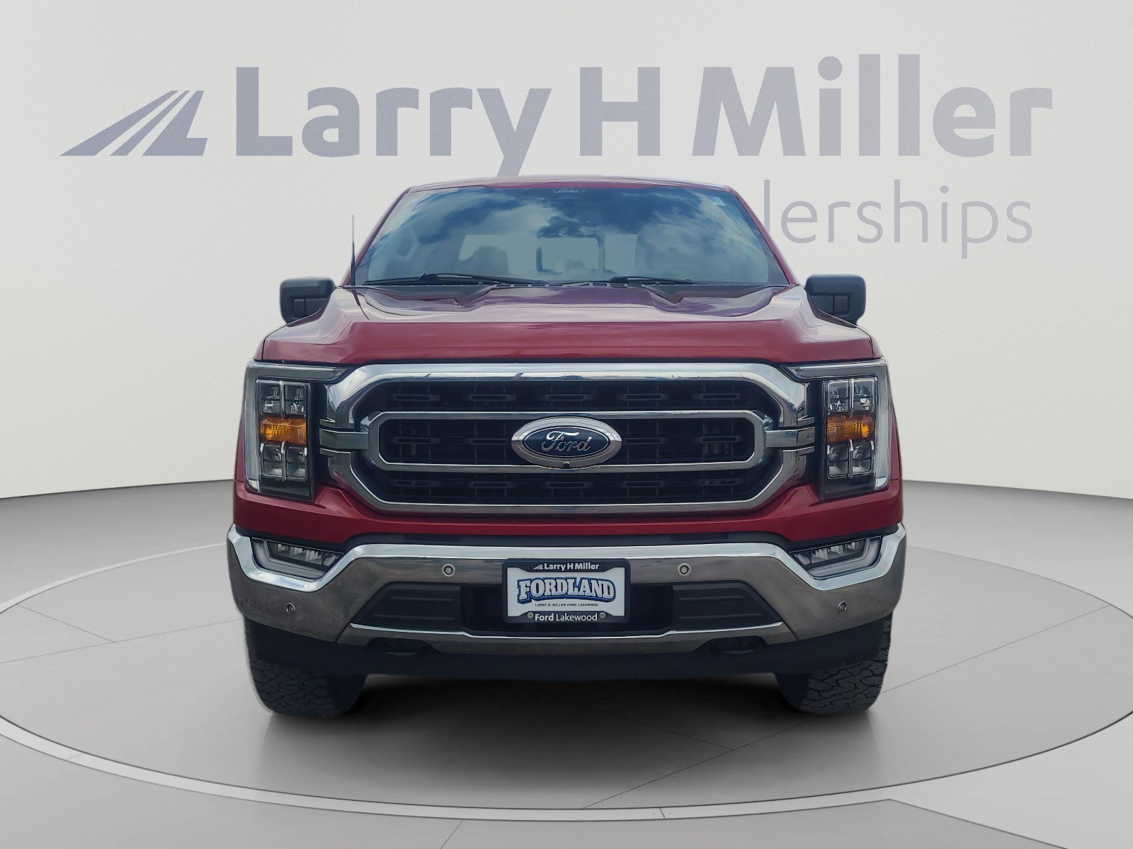 Certified 2022 Ford F150 XLT w/ Equipment Group 302A High AWD/4WD image 8