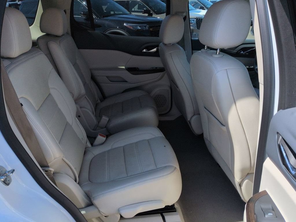 Used 2023 GMC Acadia Denali AWD/4WD image 27
