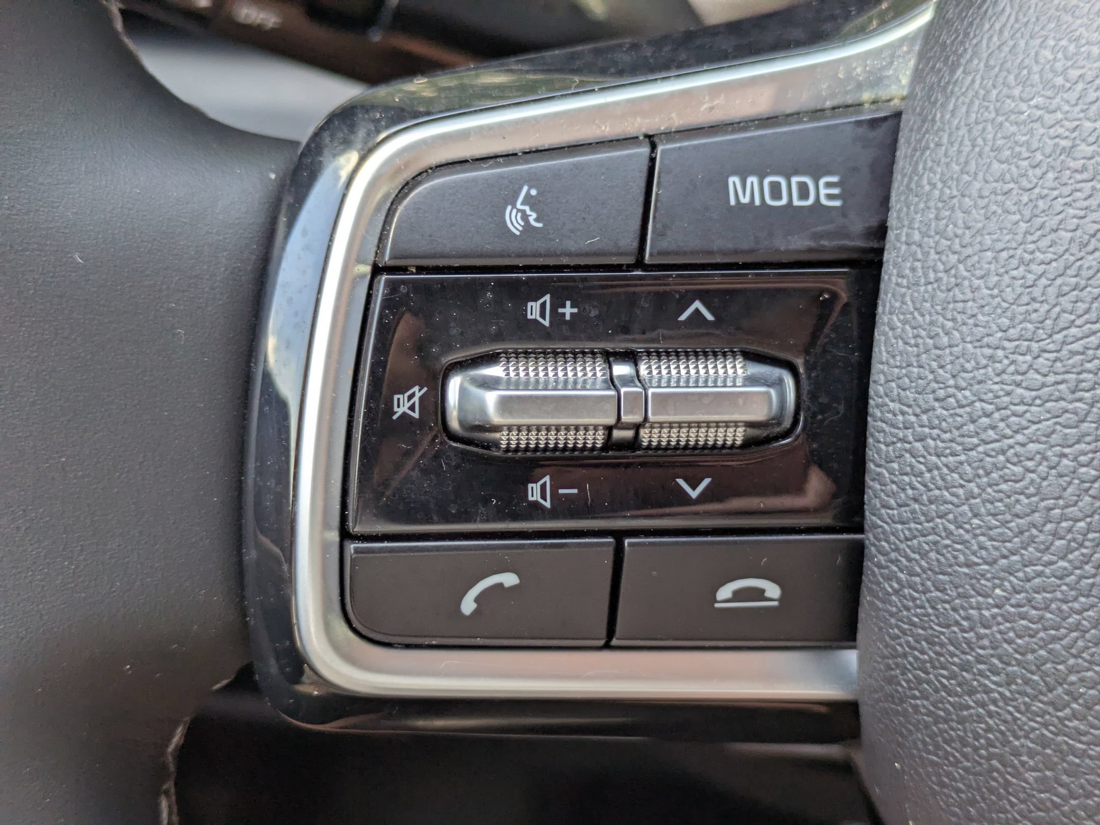 Used 2021 Kia Sorento EX w/ Panoramic Sunroof Package AWD/4WD image 16
