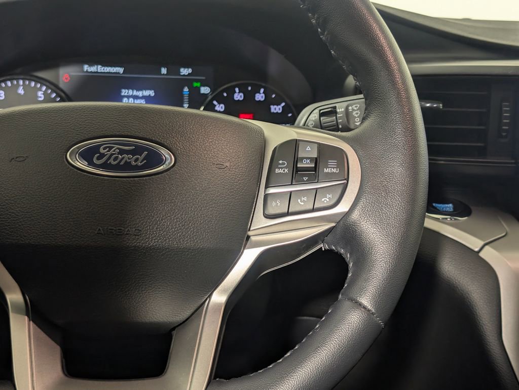 Certified 2022 Ford Explorer XLT RWD image 20