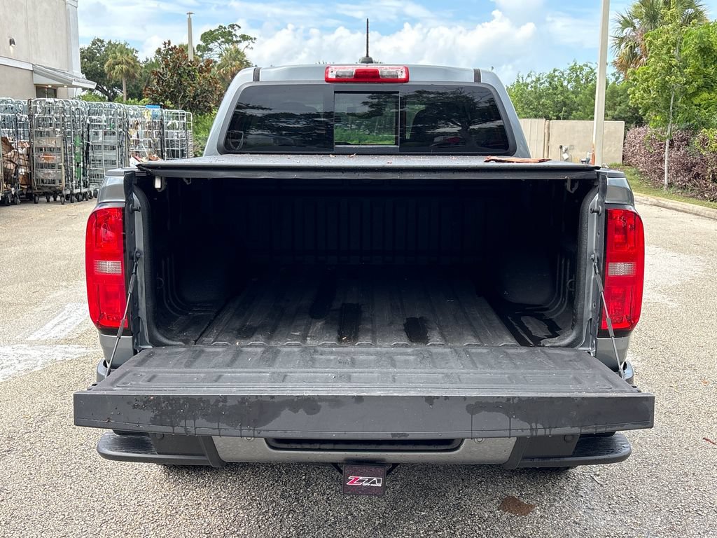 Used 2022 Chevrolet Colorado Z71 w/ Safety Package RWD image 9