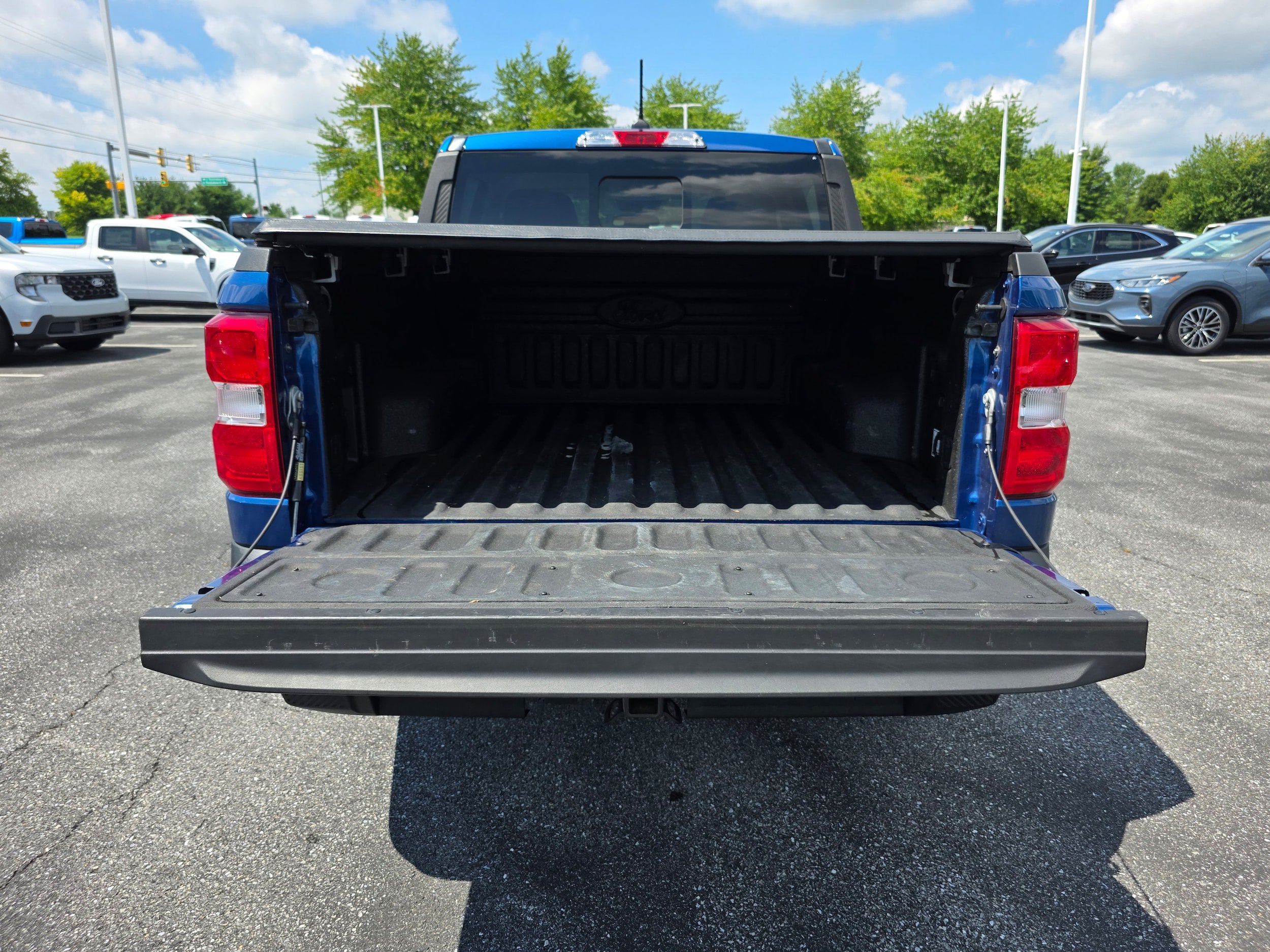 Certified 2023 Ford Maverick Lariat w/ Lariat Luxury Package FWD image 9