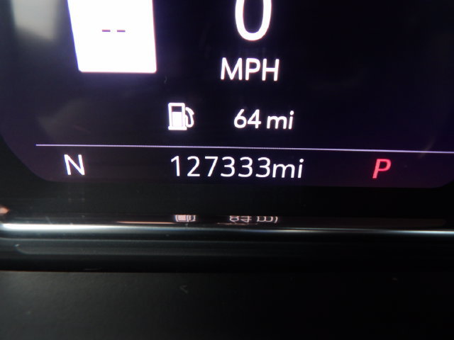 Used 2021 GMC Yukon AT4 w/ AT4 Premium Plus Package AWD/4WD image 34