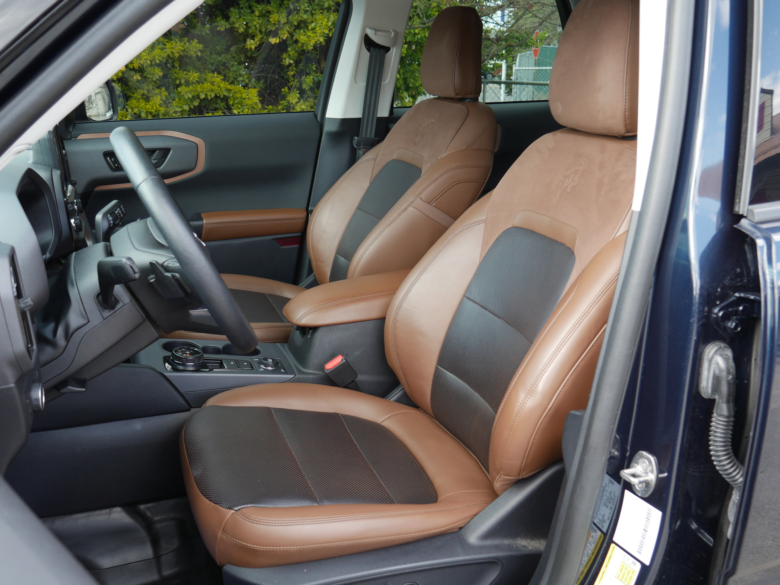 Certified 2021 Ford Bronco Sport Badlands w/ Badlands Package AWD/4WD image 36