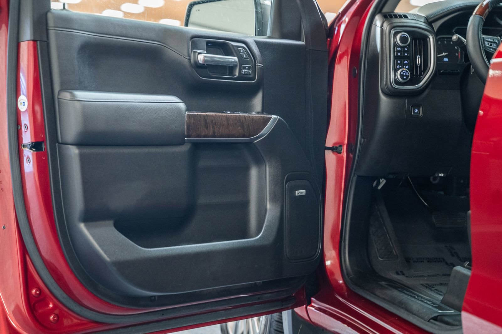 Used 2019 GMC Sierra 1500 Denali w/ Denali Ultimate Package AWD/4WD image 51