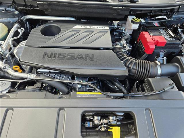 Used 2025 Nissan Rogue SL FWD image 21