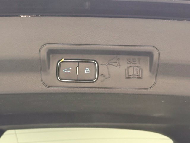Certified 2020 Ford Explorer ST w/ Premium Technology Package AWD/4WD image 36
