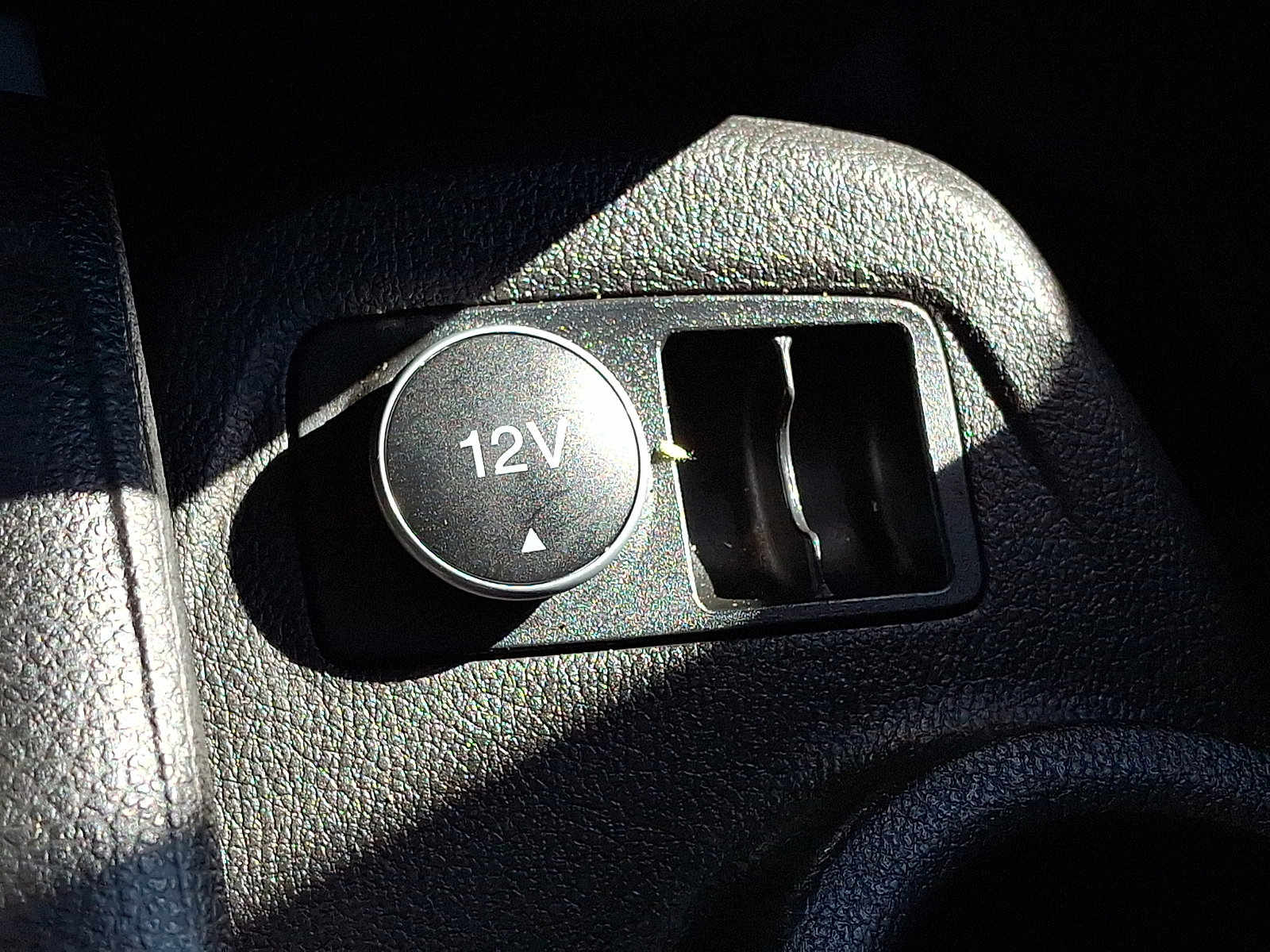 Certified 2018 Ford Transit Connect XLT image 27