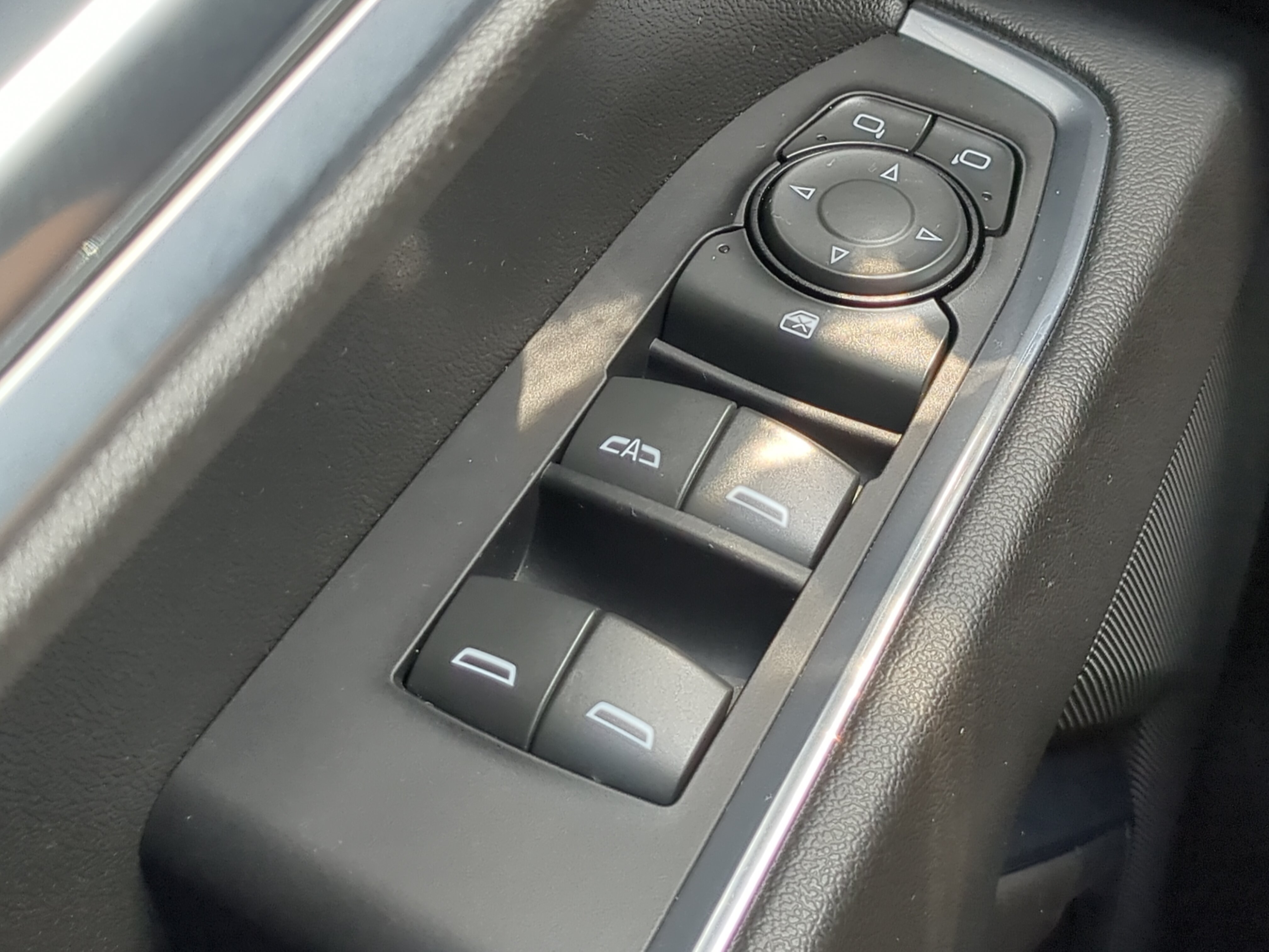 Used 2022 GMC Sierra 1500 Elevation w/ X31 Off-Road Package AWD/4WD image 22