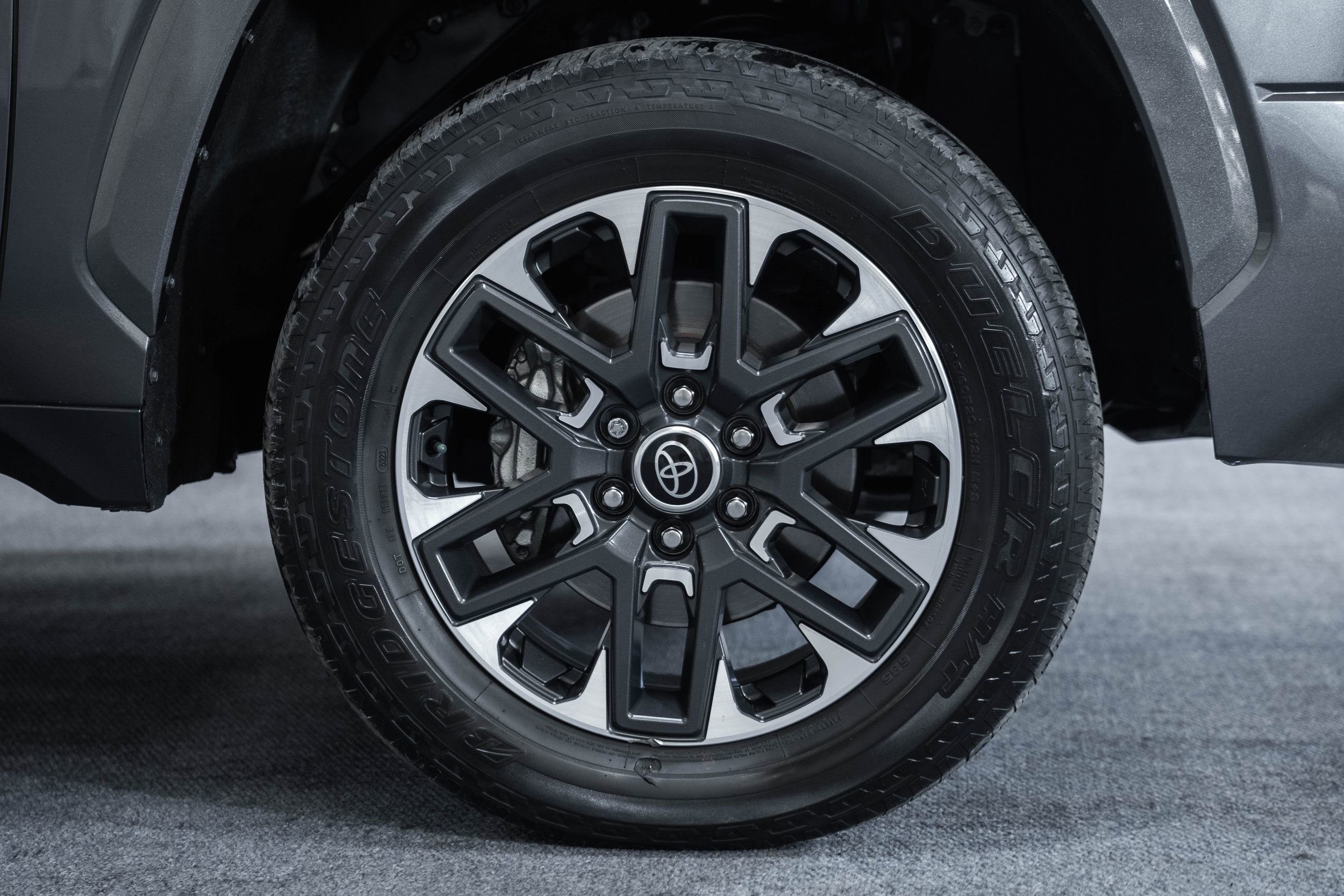 Used 2024 Toyota Tundra Limited image 22