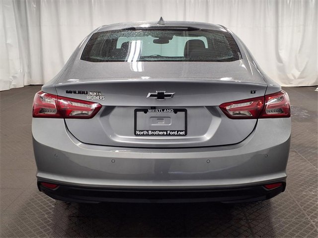 Used 2024 Chevrolet Malibu LT w/ Sport Edition image 3
