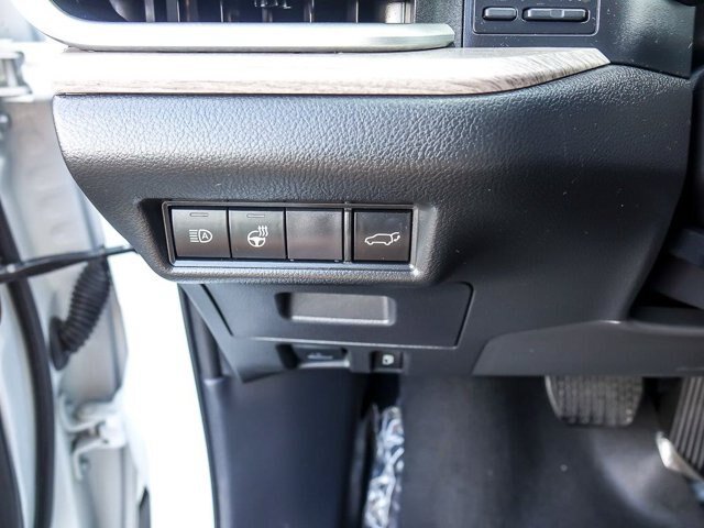 Used 2025 Toyota Grand Highlander AWD image 28