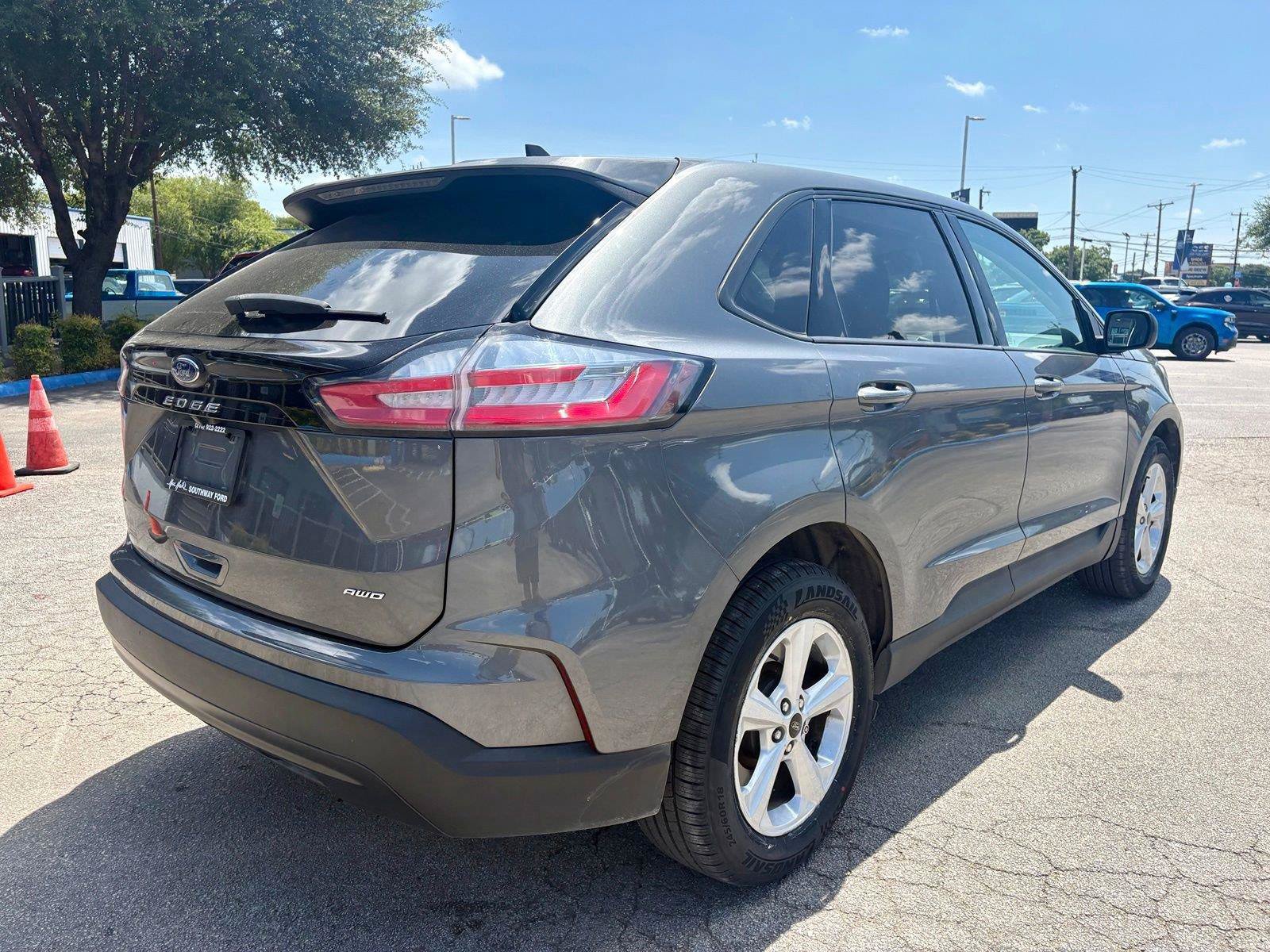 Certified 2023 Ford Edge SE AWD/4WD image 5