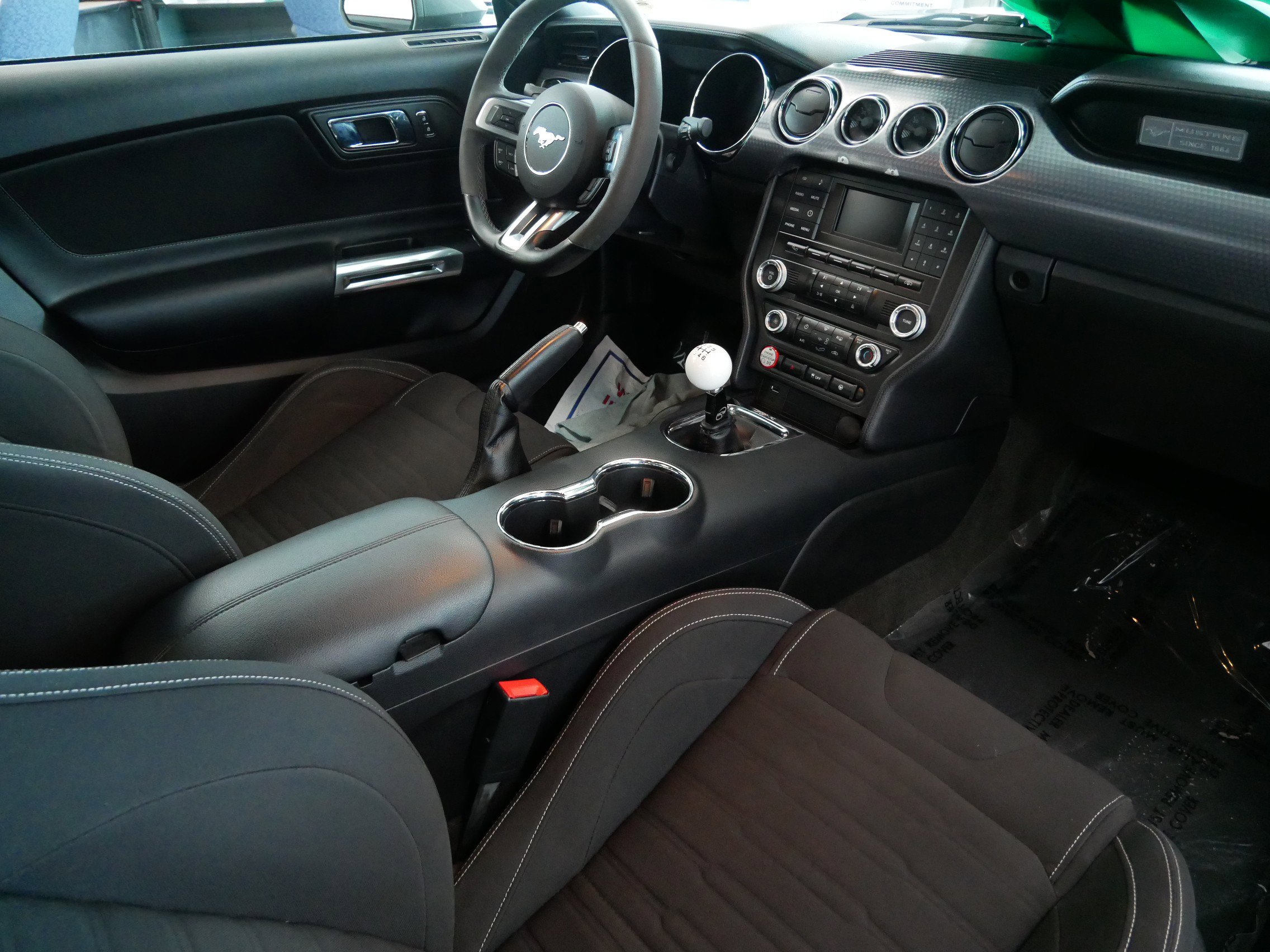 Certified 2017 Ford Mustang GT w/ GT Performance Package image 24