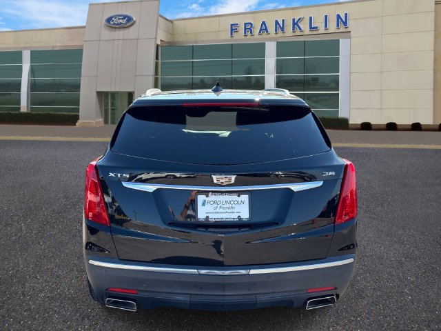 Used 2017 Cadillac XT5 FWD image 6