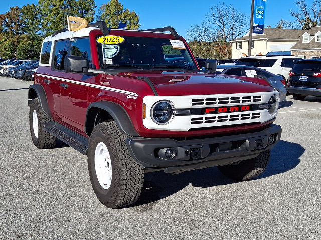 Certified 2025 Ford Bronco Heritage Edition AWD/4WD image 2