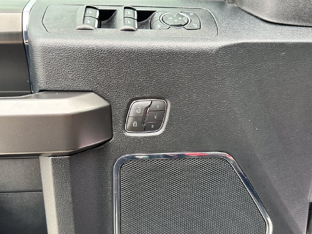 Certified 2019 Ford F150 Lariat AWD/4WD image 14