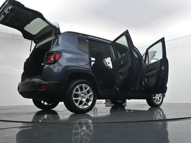 Used 2022 Jeep Renegade Sport w/ Sport Appearance Group AWD/4WD image 46