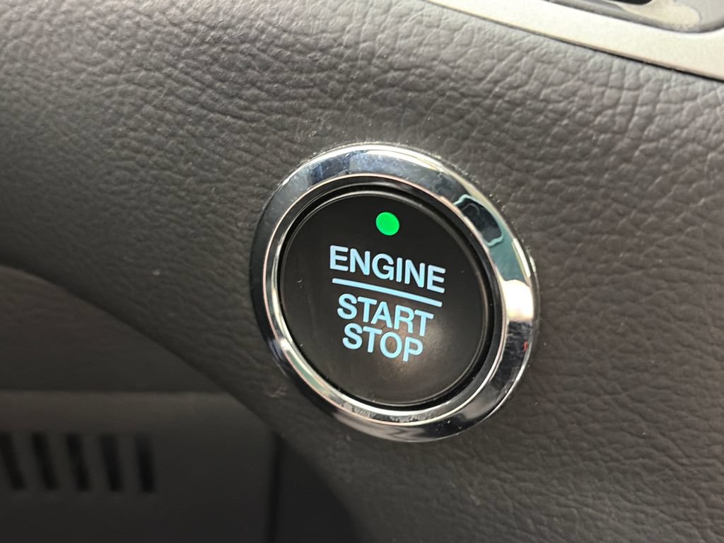 Certified 2024 Ford Edge SEL AWD/4WD image 23
