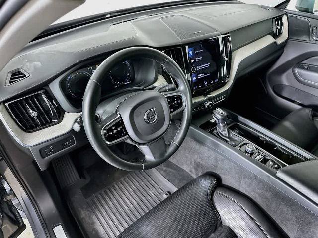 Used 2021 Volvo XC60 T5 Inscription w/ Protection Package Premier FWD image 2