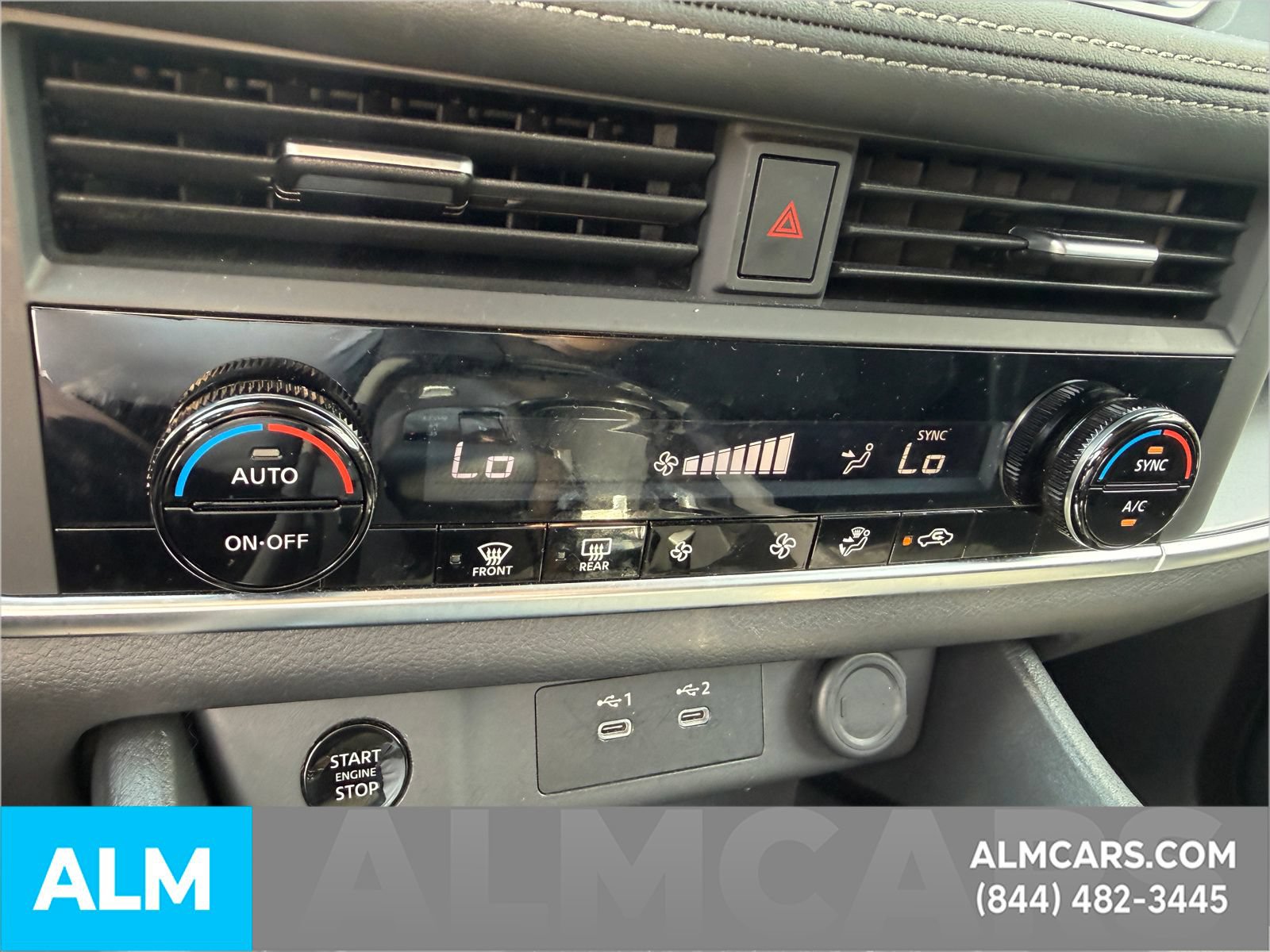 Used 2025 Nissan Rogue SV FWD image 16