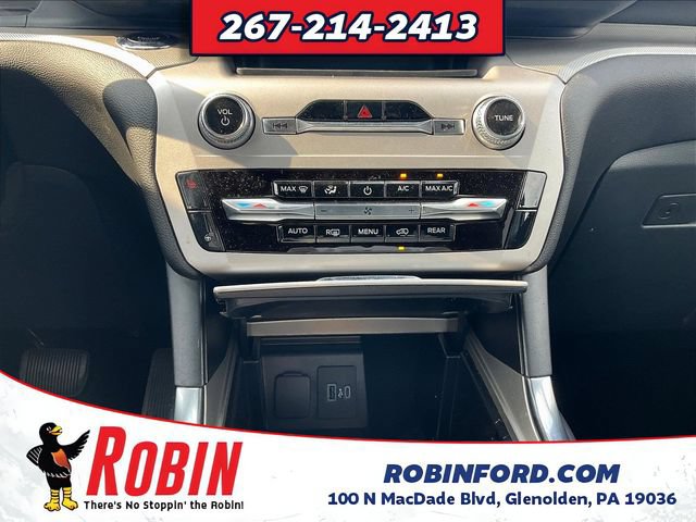 Certified 2023 Ford Explorer XLT w/ Equipment Group 202A AWD/4WD image 17