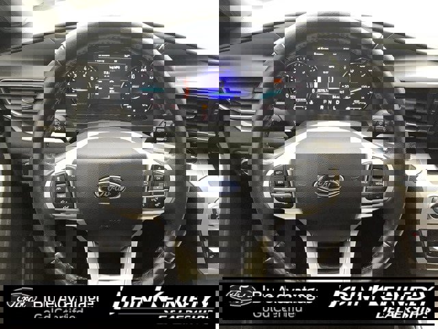 Certified 2022 Ford Explorer XLT w/ Equipment Group 202A image 15