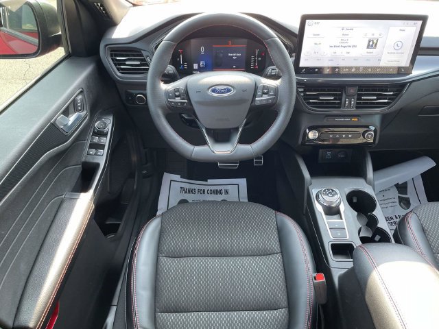 Certified 2023 Ford Escape ST-Line w/ Tech Pack #1 AWD/4WD image 13