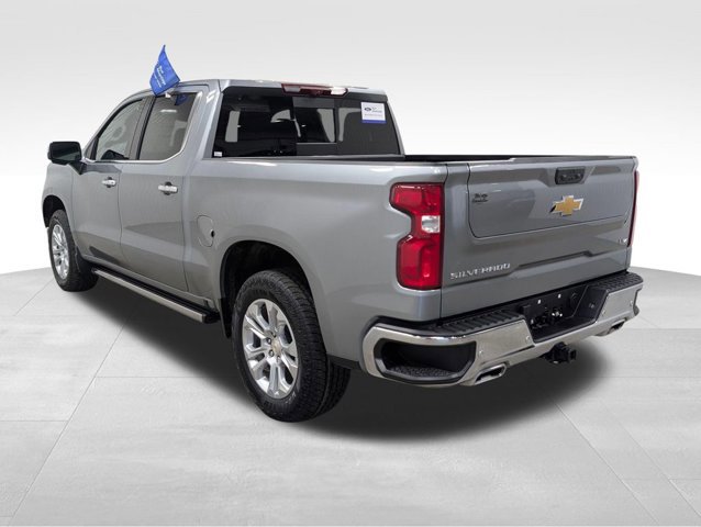 Used 2025 Chevrolet Silverado 1500 LTZ AWD/4WD image 28