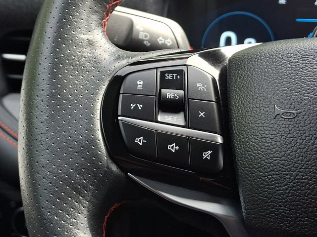 Certified 2025 Ford Explorer ST-Line AWD/4WD image 28