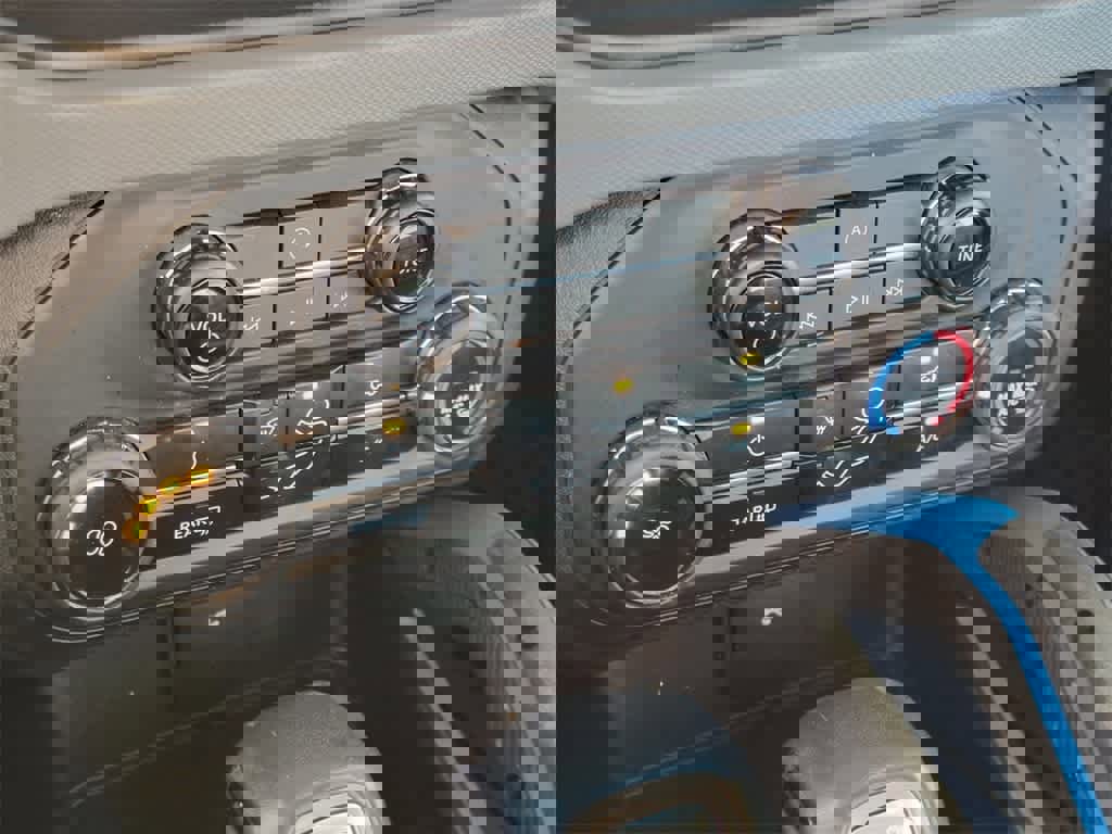 Certified 2023 Ford Bronco Black Diamond w/ Sasquatch Package image 22