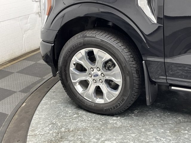 Certified 2021 Ford F150 Platinum w/ Equipment Group 701A High AWD/4WD image 40