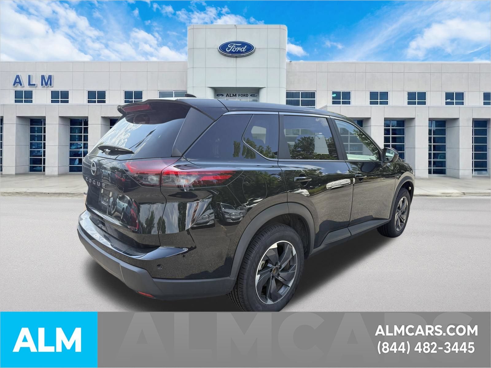 Used 2025 Nissan Rogue SV FWD image 5