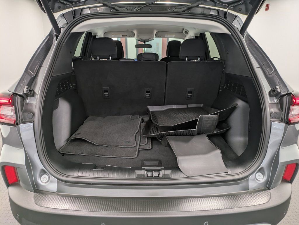 Certified 2025 Ford Escape Active w/ Tech Pack #1 image 24