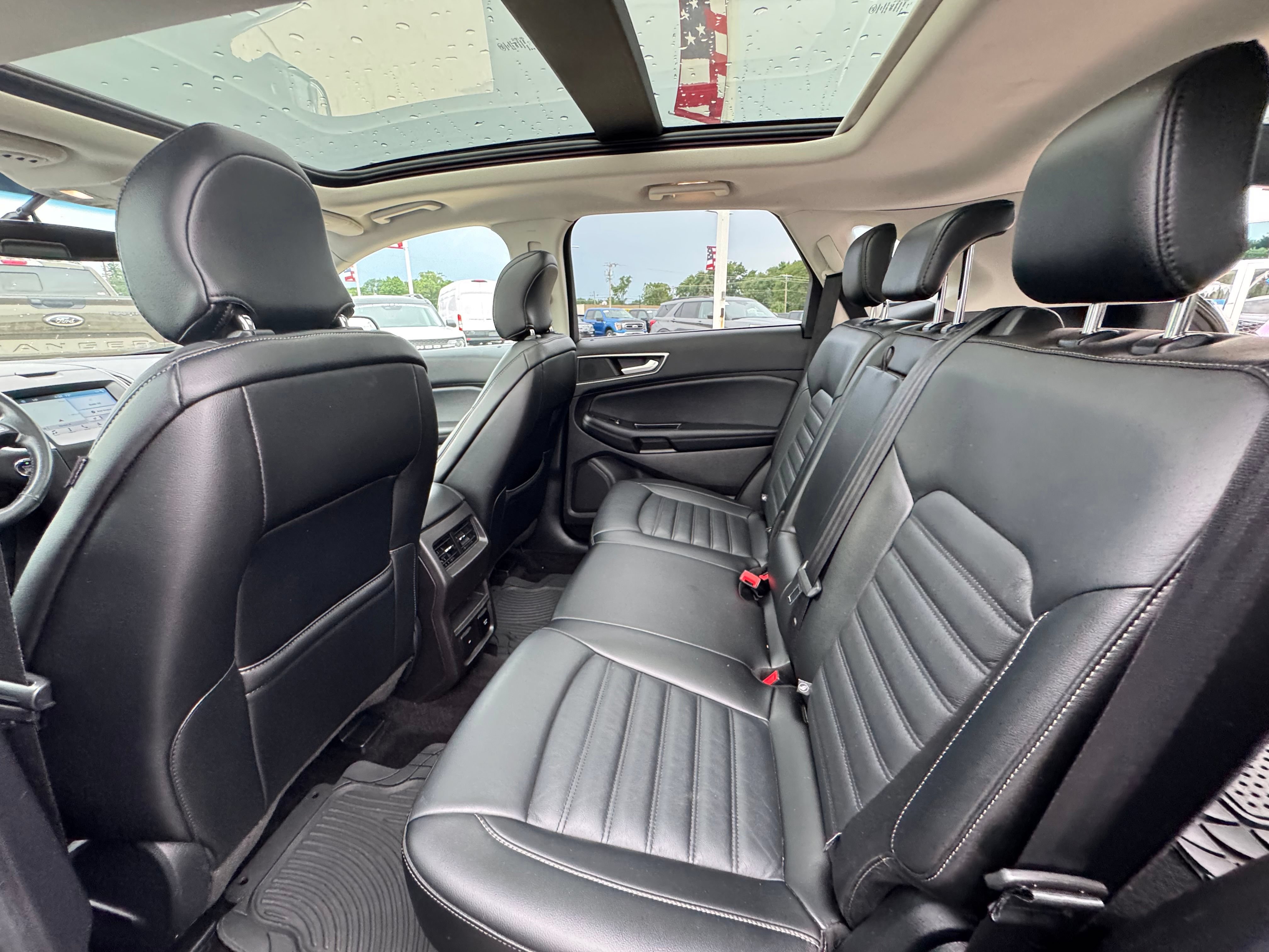 Certified 2017 Ford Edge SEL w/ Equipment Group 201A AWD/4WD image 23