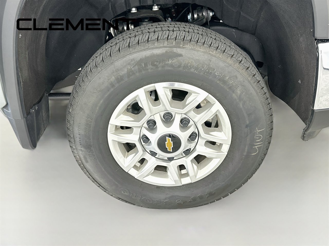 Used 2026 Chevrolet Silverado 2500 LT AWD/4WD image 34
